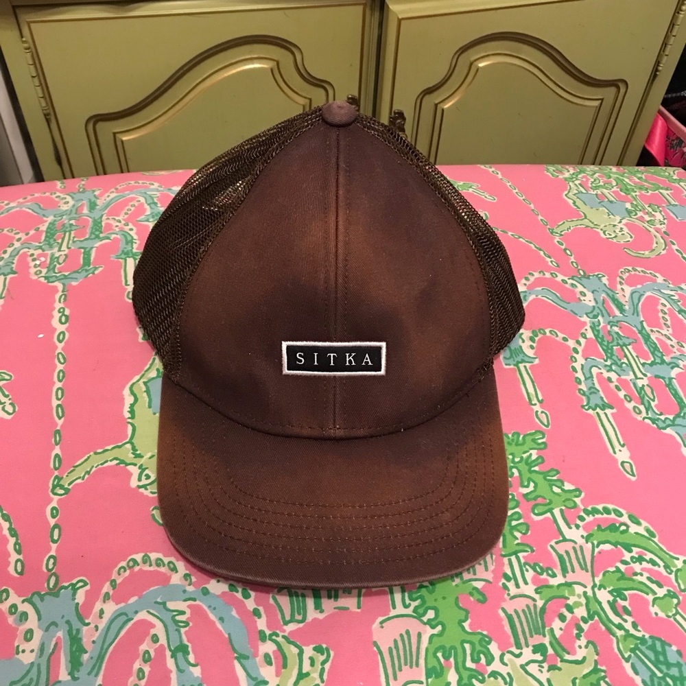 Sitka hunting mid profile fit Brown Trucker Hat